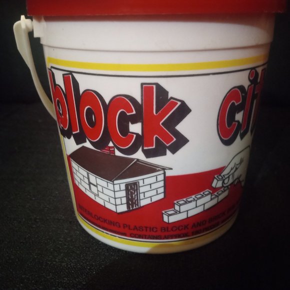 BRICK CITY - Lego style building set - Picture 3 of 3